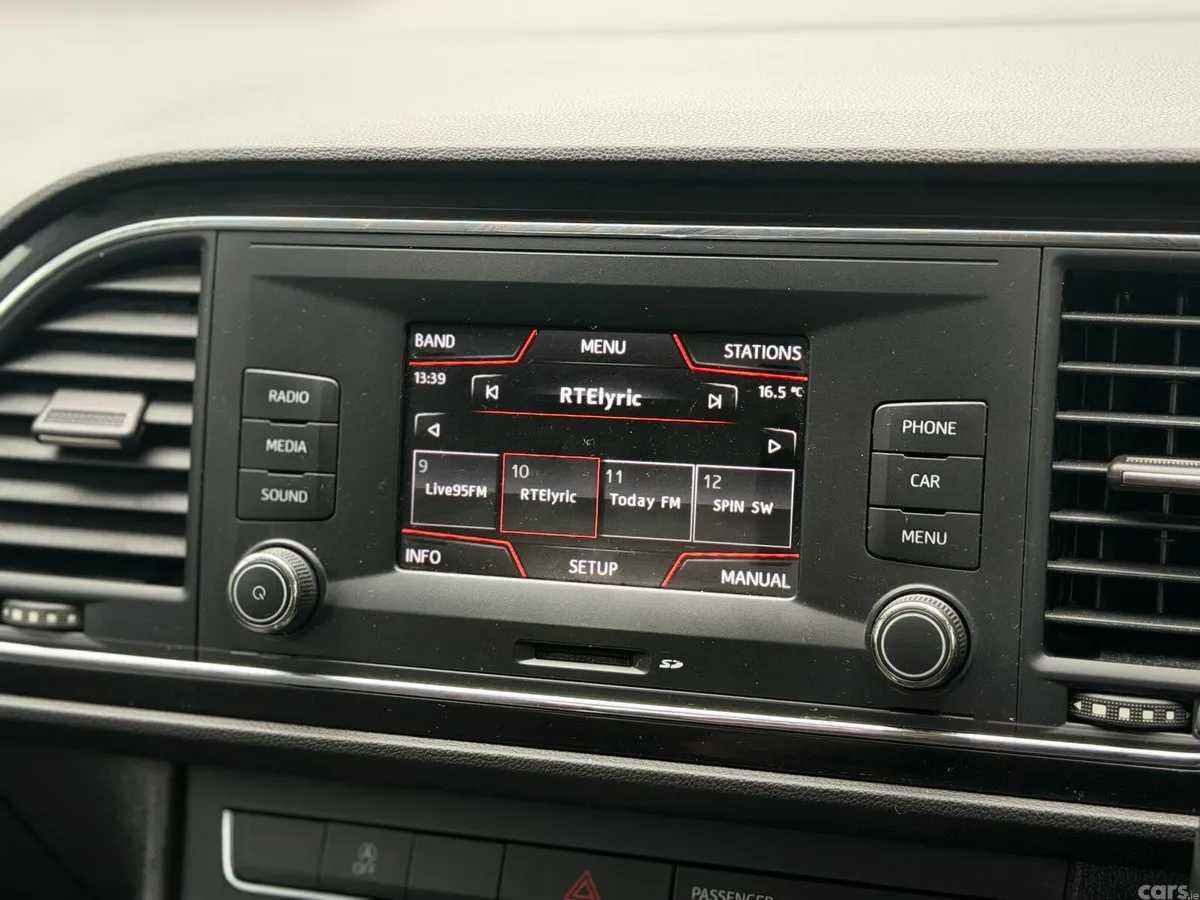 SEAT Leon Estate, Diesel, 2018, Red