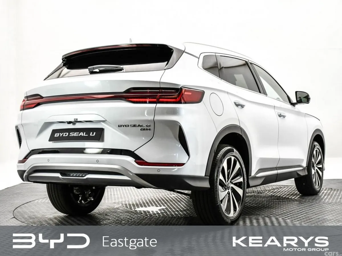 BYD SEAL U SUV, Petrol Plug-in Hybrid, 2025, White