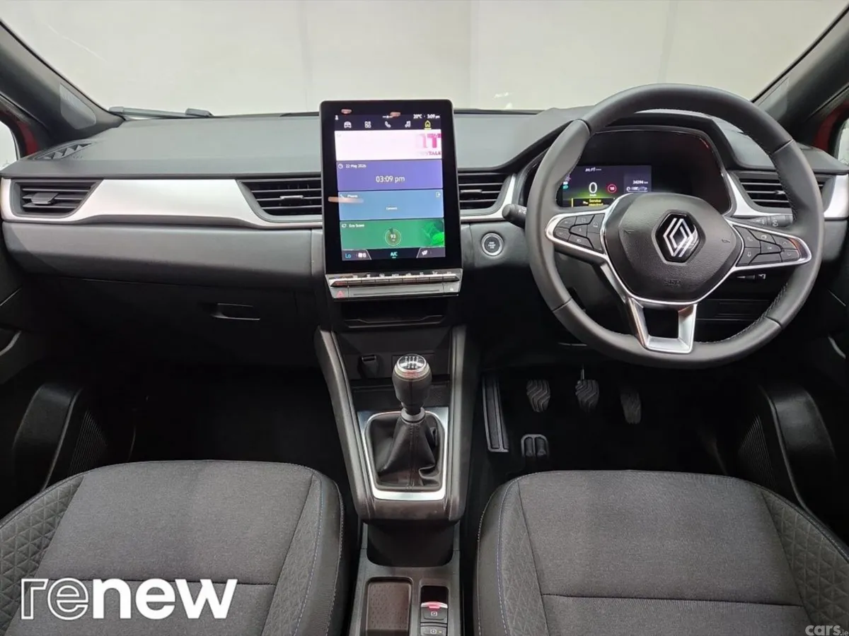 Renault Captur Hatchback, Petrol, 2025, Red