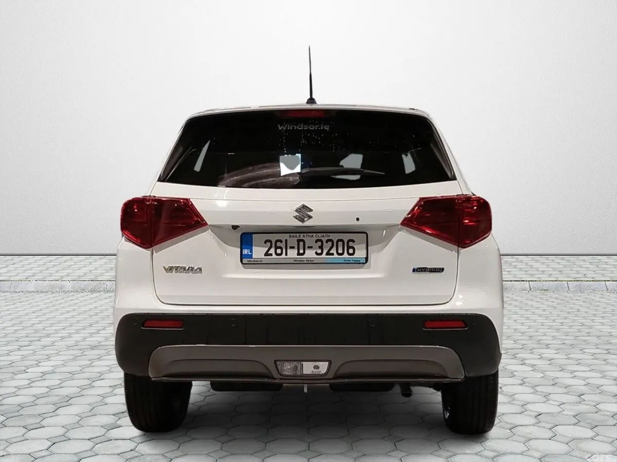 Suzuki Vitara SUV, Petrol Hybrid, 2026, White