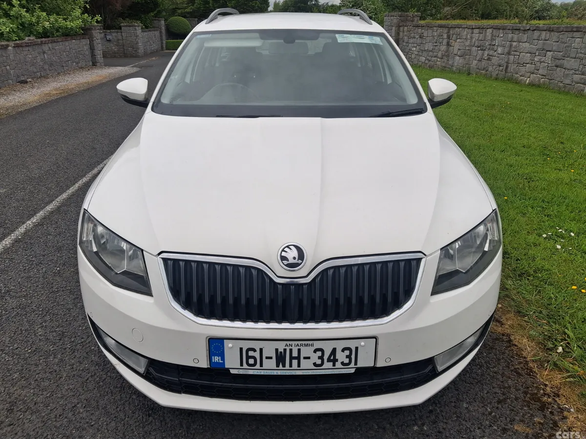 Skoda Octavia Estate, Diesel, 2016, White