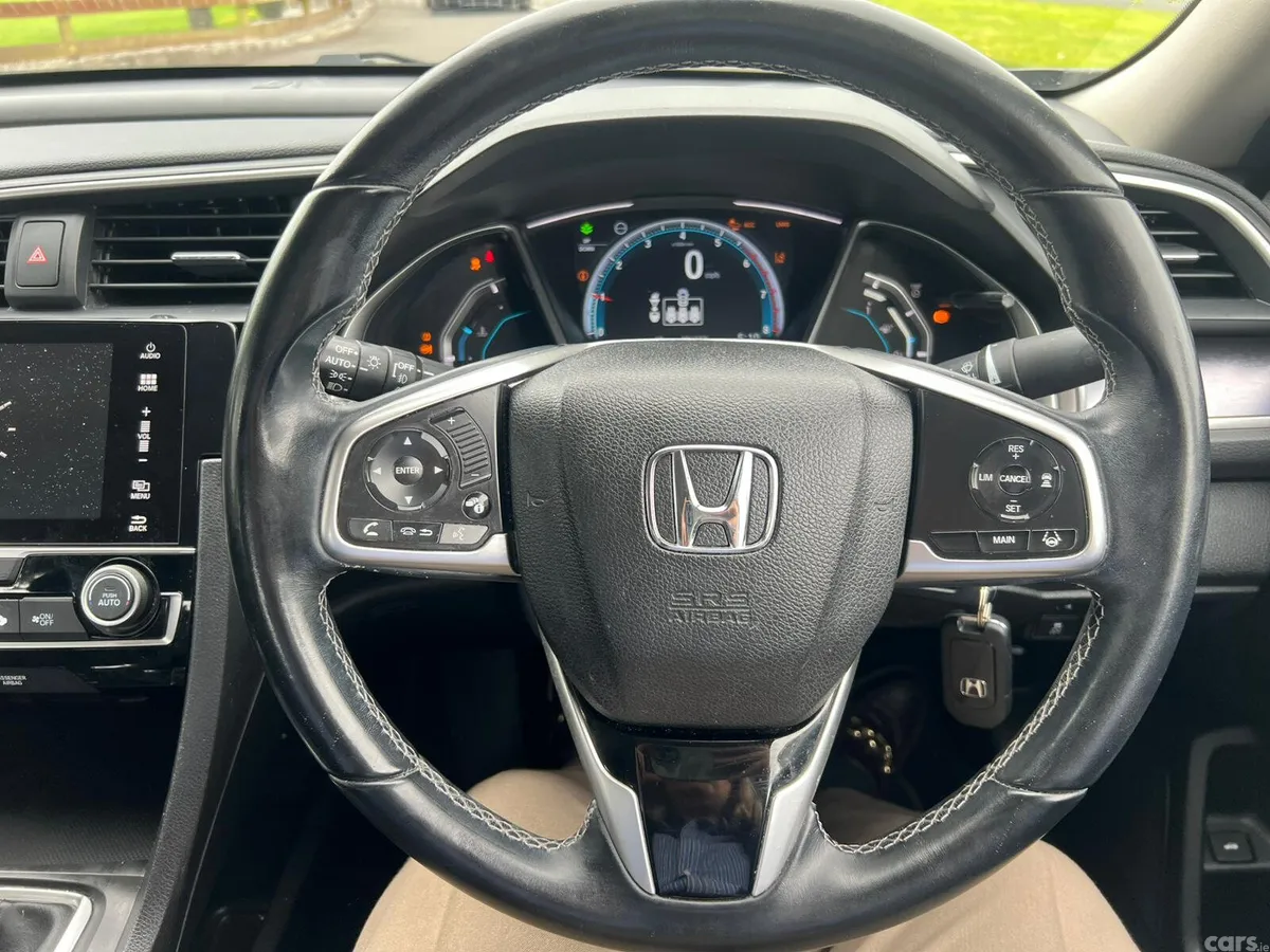 Honda Civic Saloon, Petrol, 2020, Grey