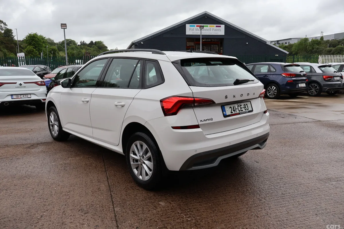 Skoda Kamiq Hatchback, Petrol, 2024, White