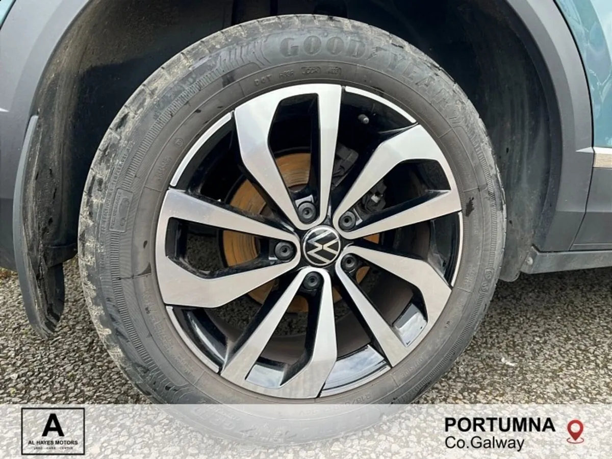 Volkswagen T-Roc SUV, Petrol, 2023, Blue