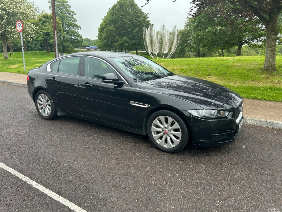 Jaguar XE Saloon, Diesel, 2018, Black
