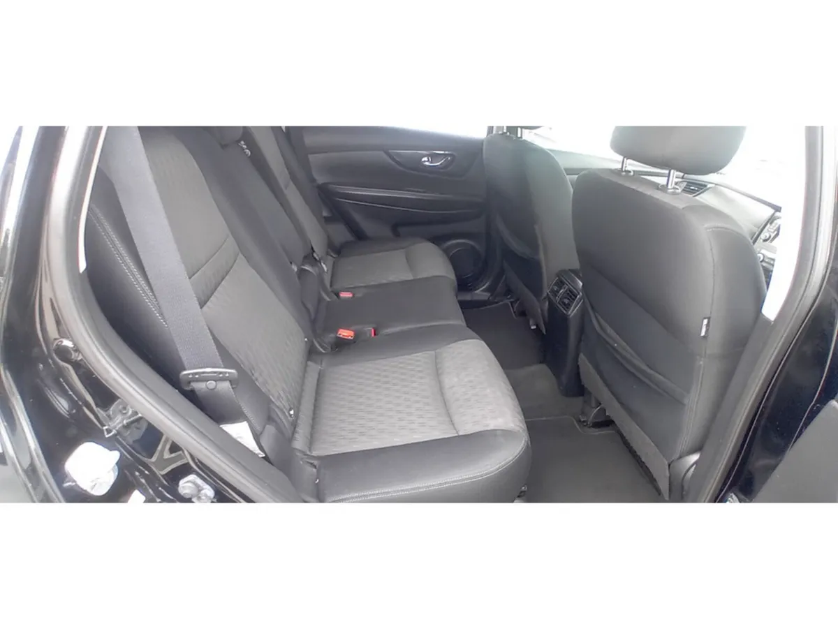 Nissan X-Trail Estate, Diesel, 2018, Black