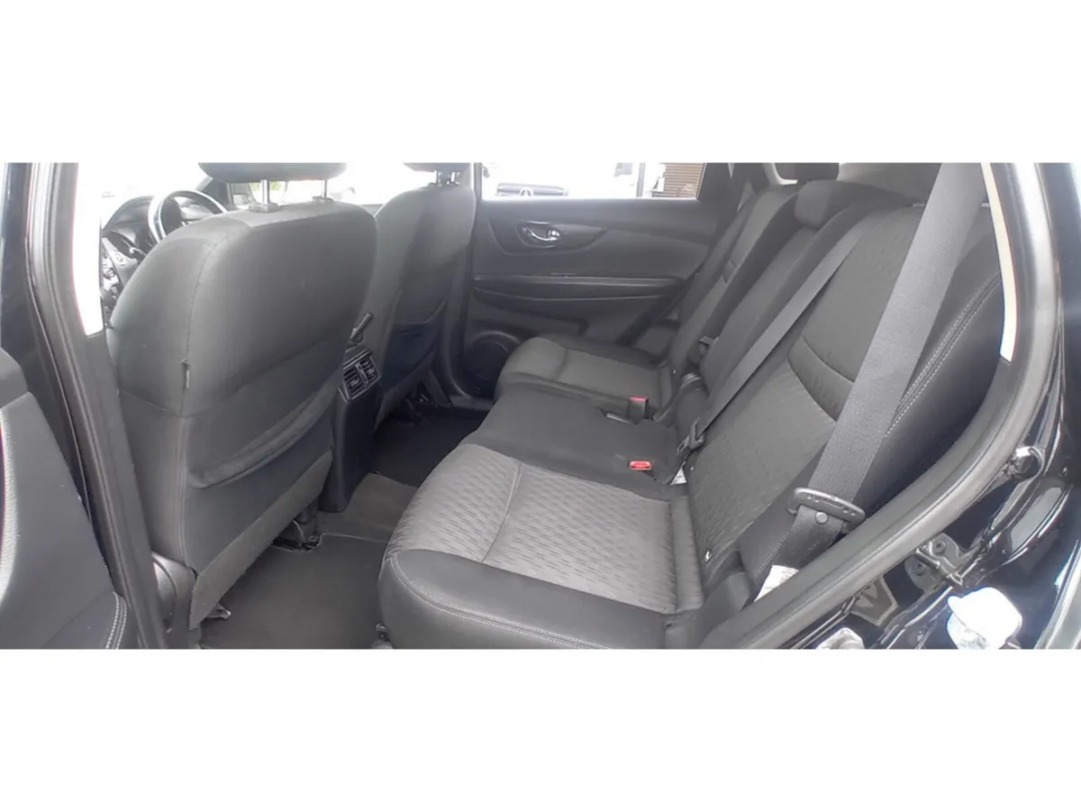 Nissan X-Trail Estate, Diesel, 2018, Black