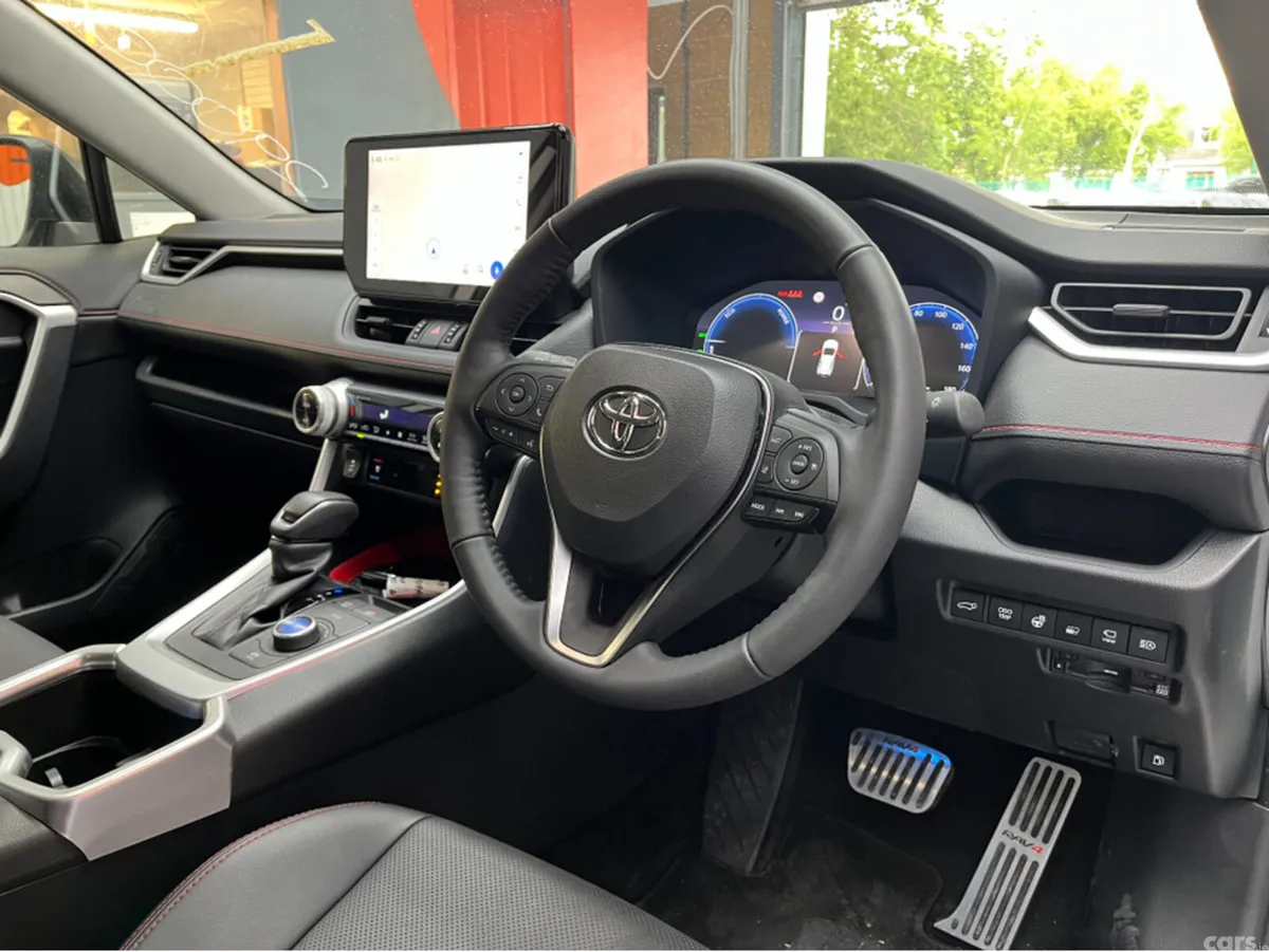 Toyota RAV4 SUV, Petrol Hybrid, 2025, White