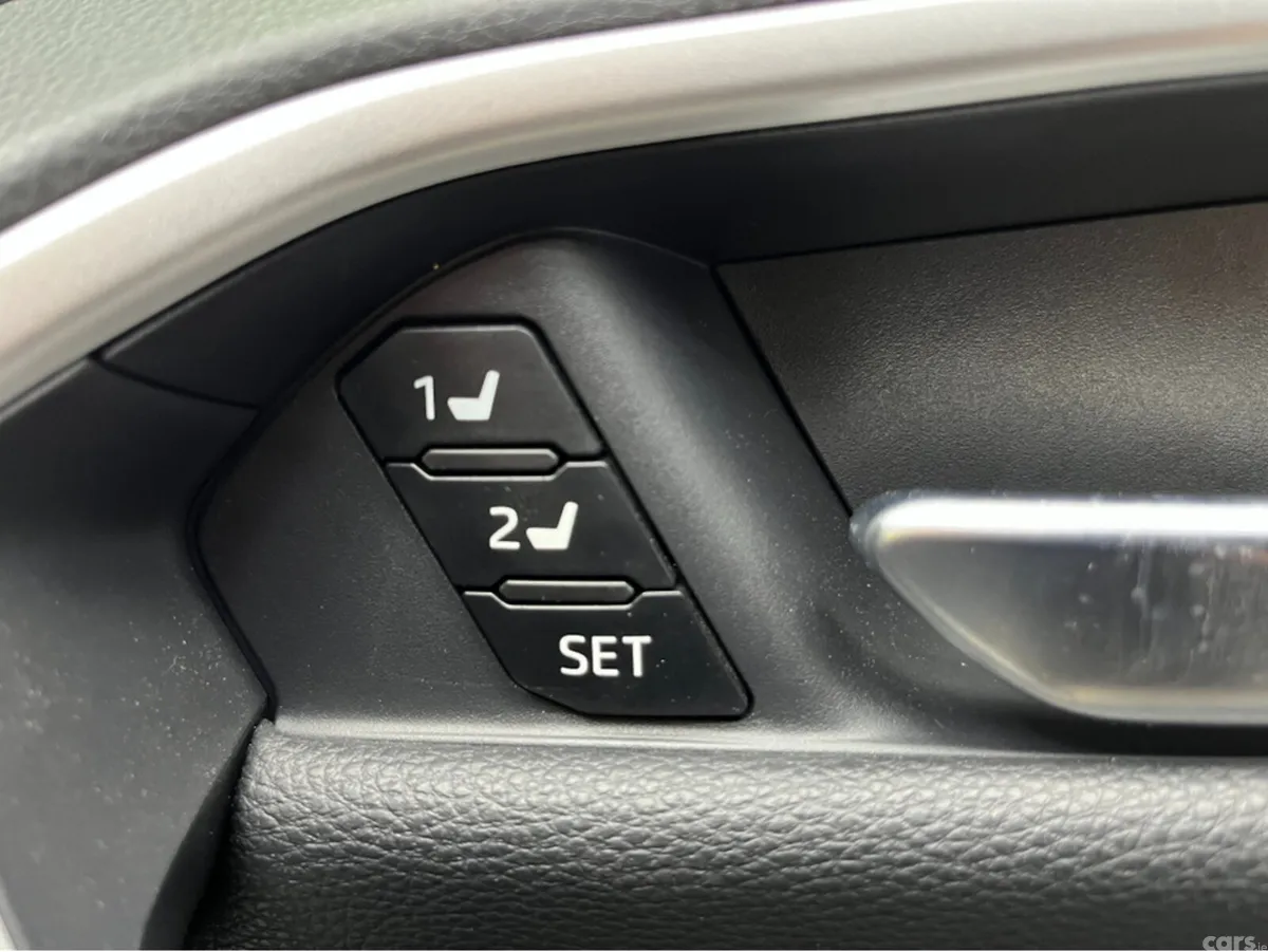 Toyota RAV4 SUV, Petrol Hybrid, 2025, White