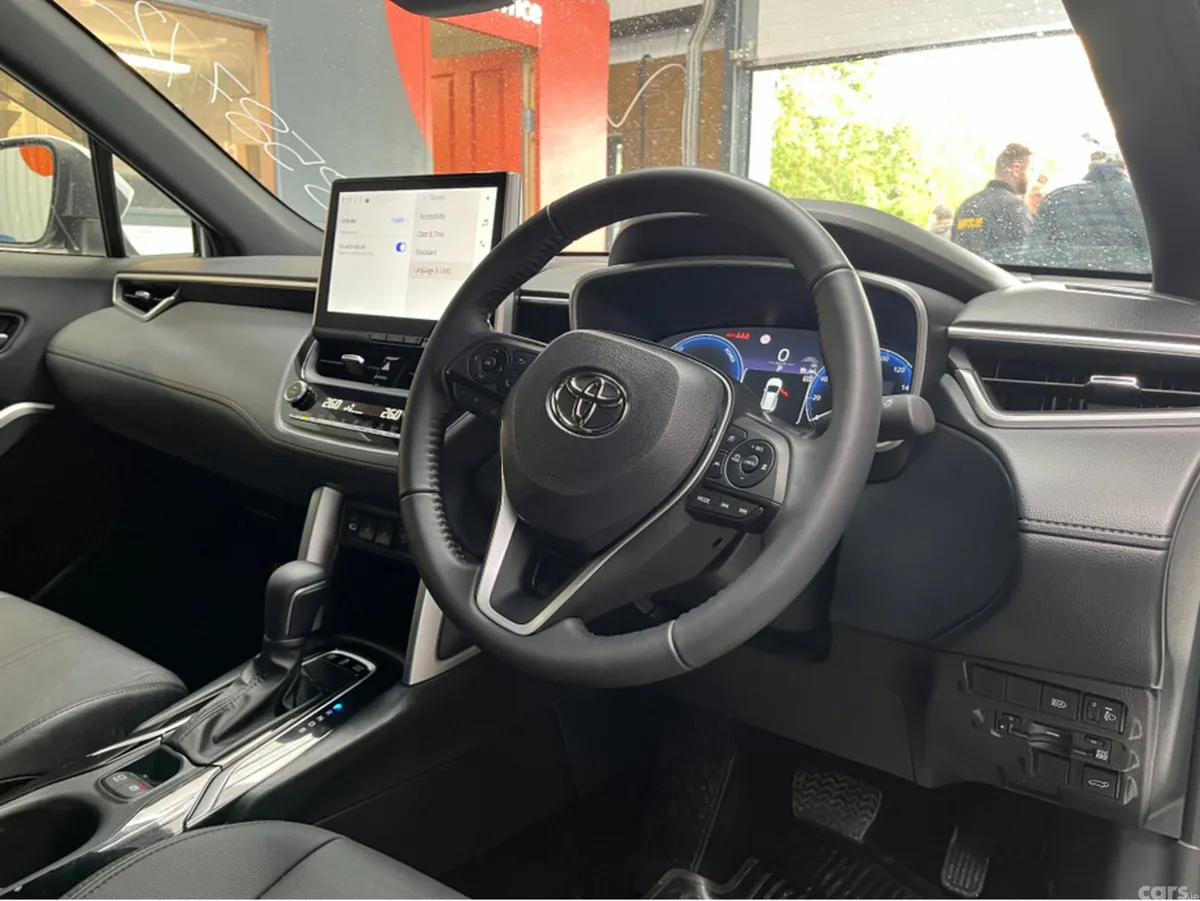 Toyota Corolla Cross SUV, Petrol Hybrid, 2025, White