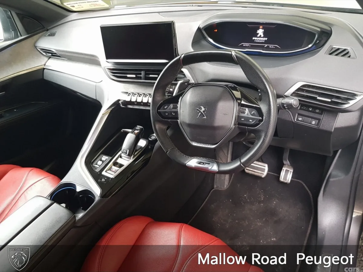 Peugeot 5008 SUV, Diesel, 2022, Grey