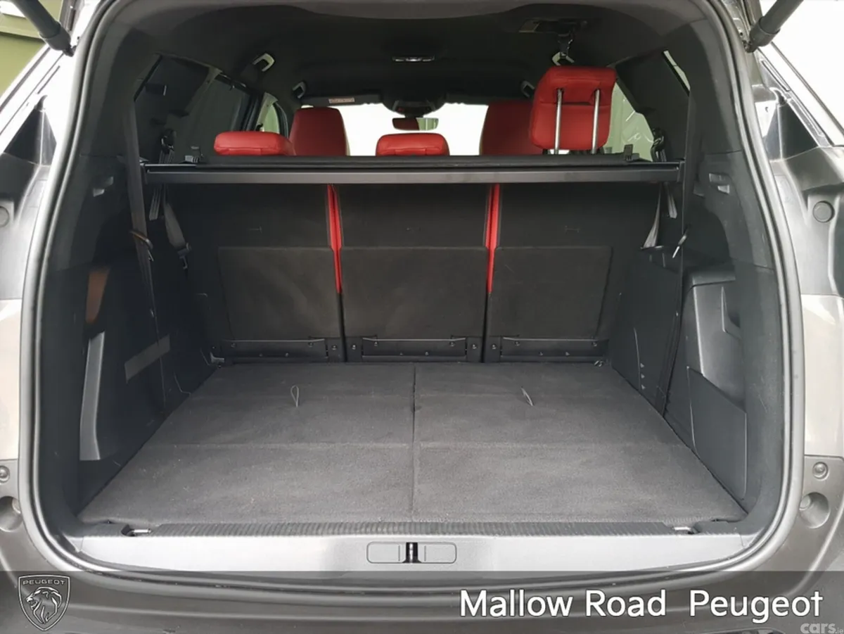 Peugeot 5008 SUV, Diesel, 2022, Grey