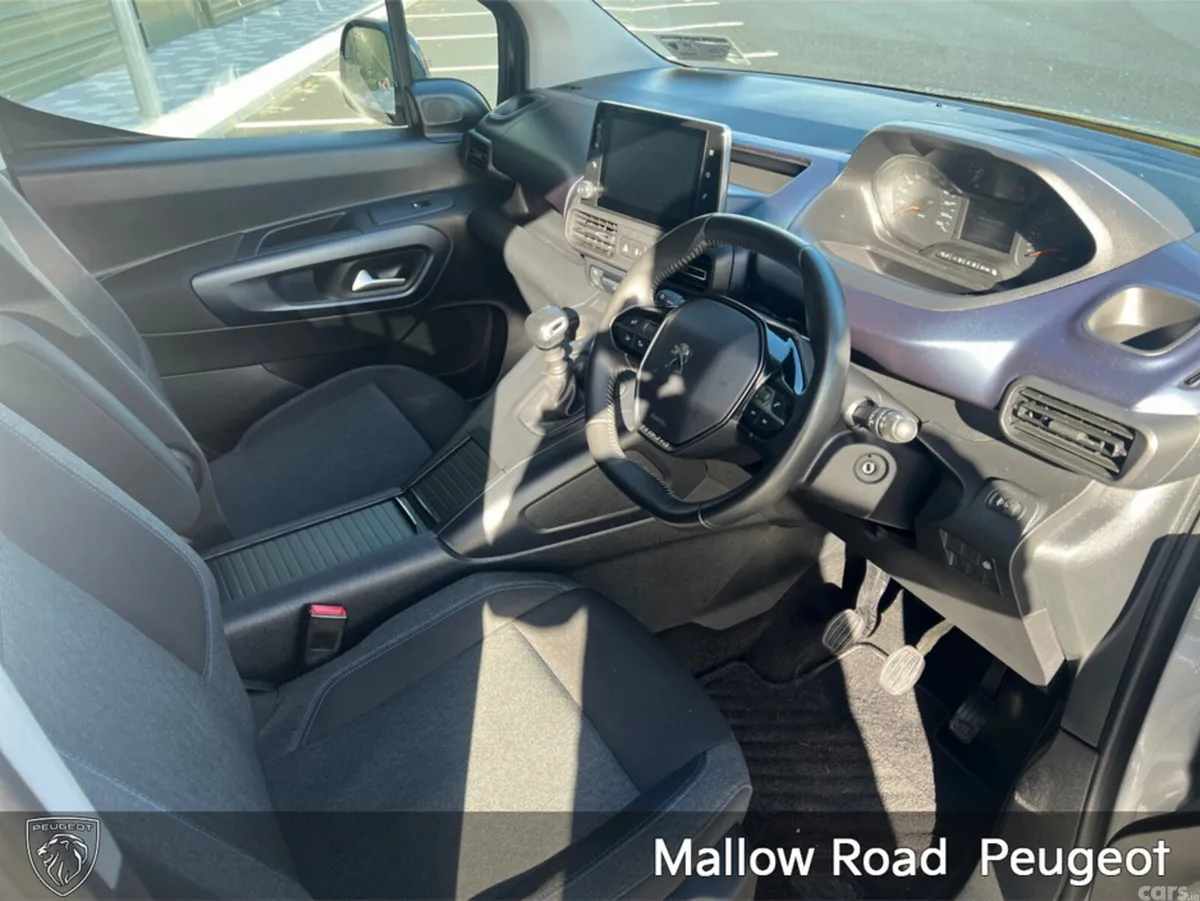 Peugeot Rifter MPV, Diesel, 2023, Grey