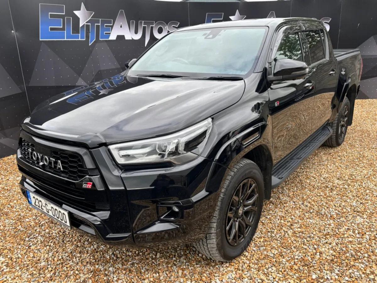 Toyota Hilux Pick Up, Diesel, 2023, Black