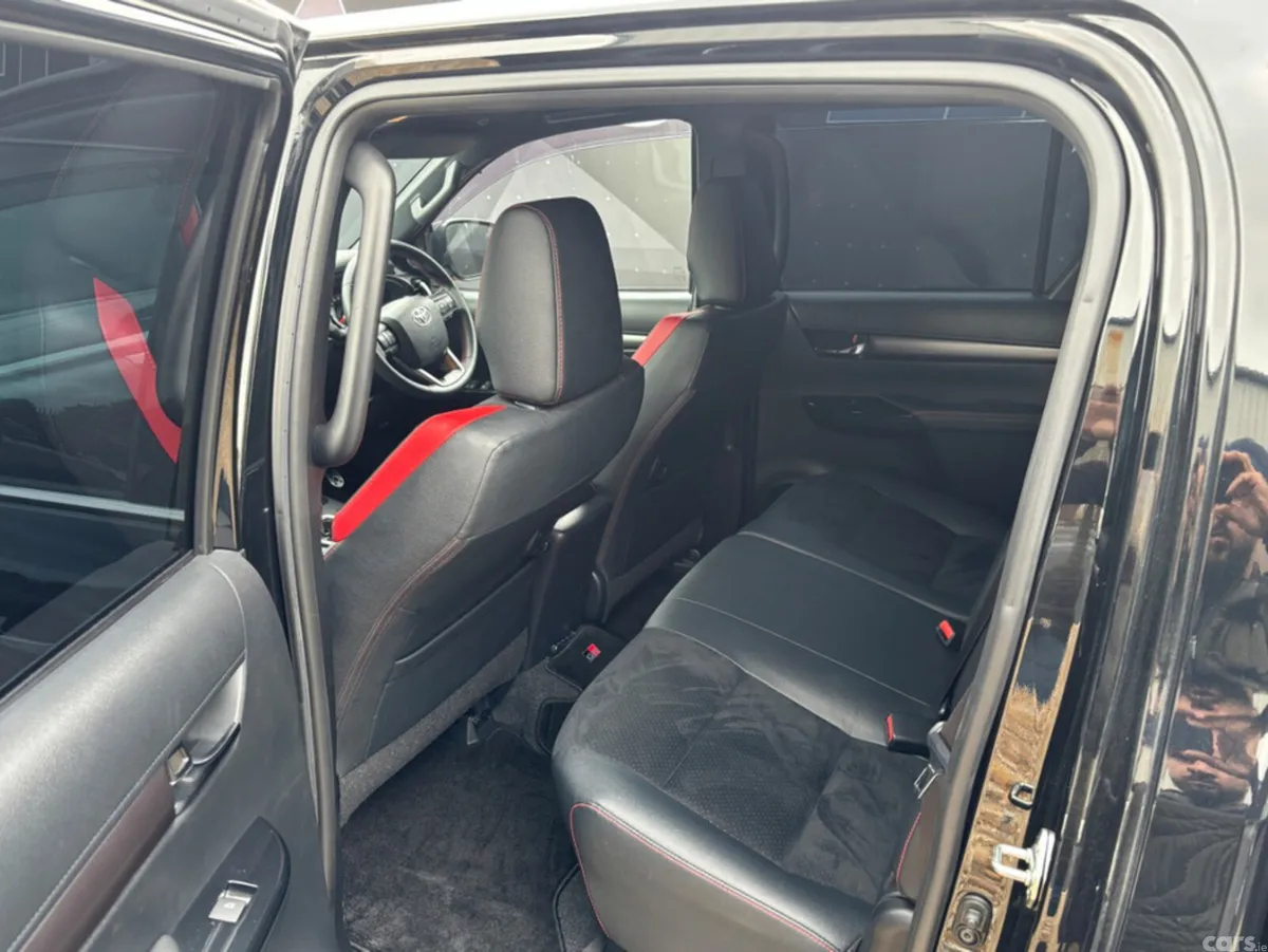 Toyota Hilux Pick Up, Diesel, 2023, Black