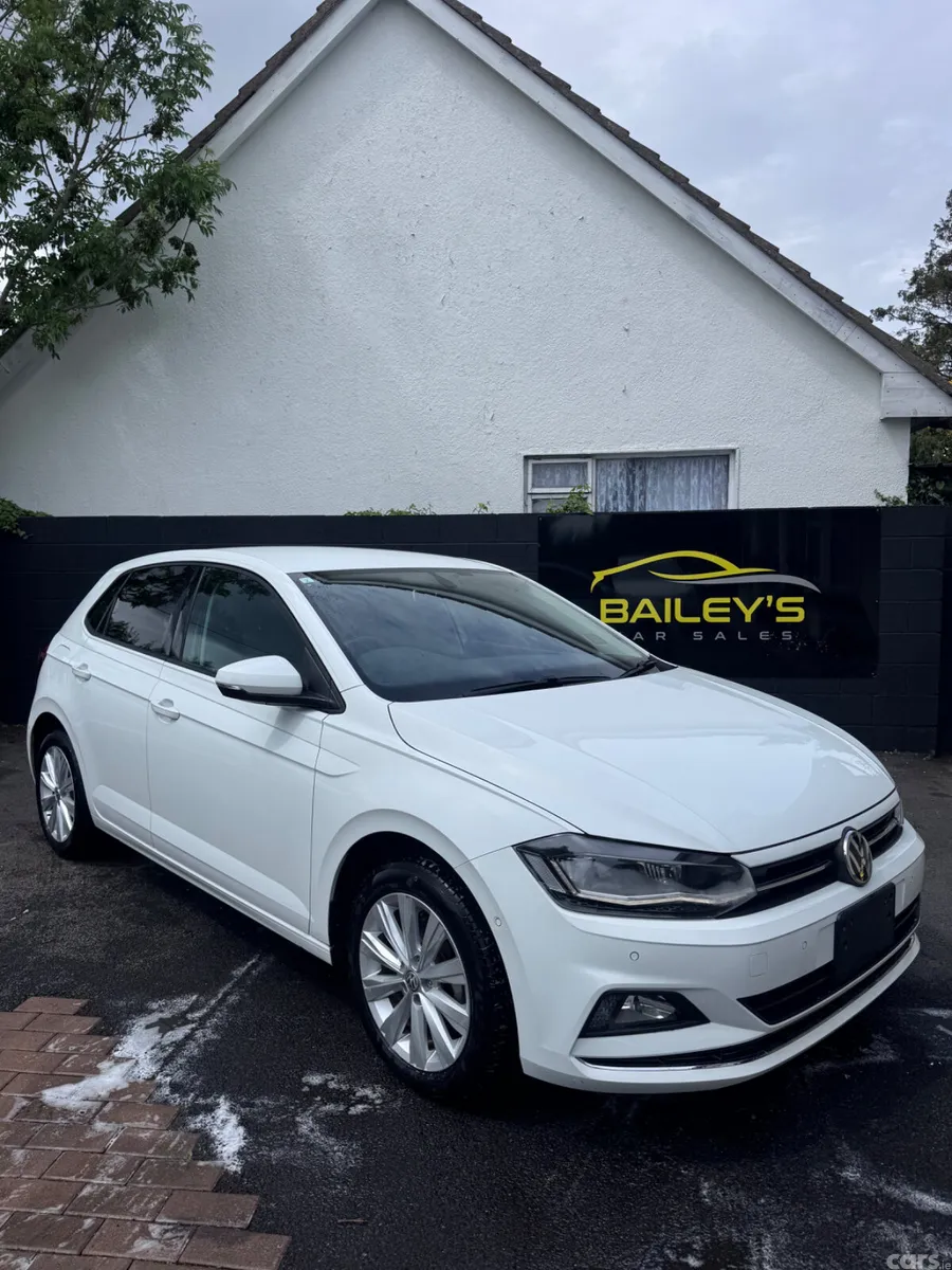 Volkswagen Polo Hatchback, Petrol, 2019, White