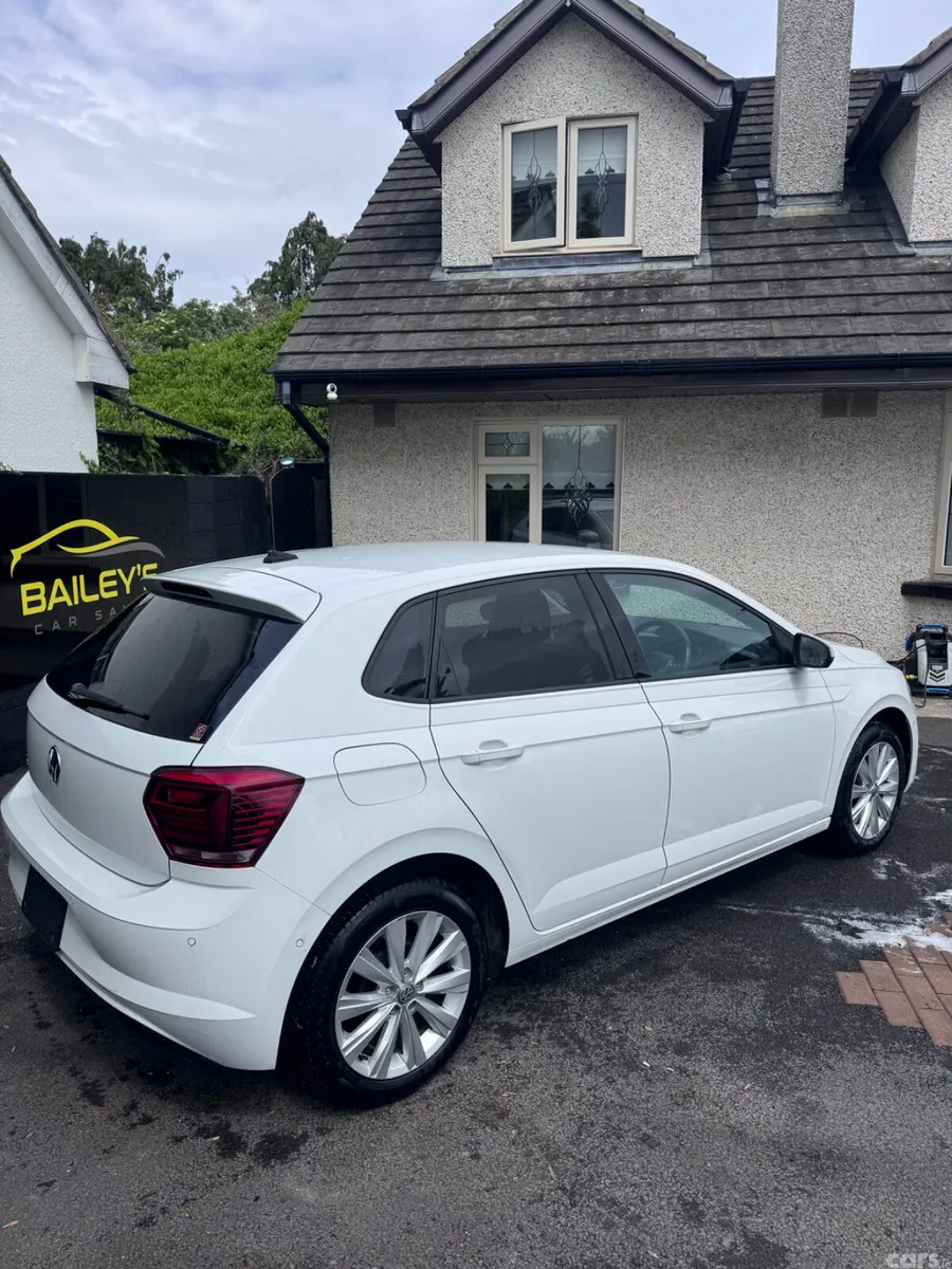 Volkswagen Polo Hatchback, Petrol, 2019, White