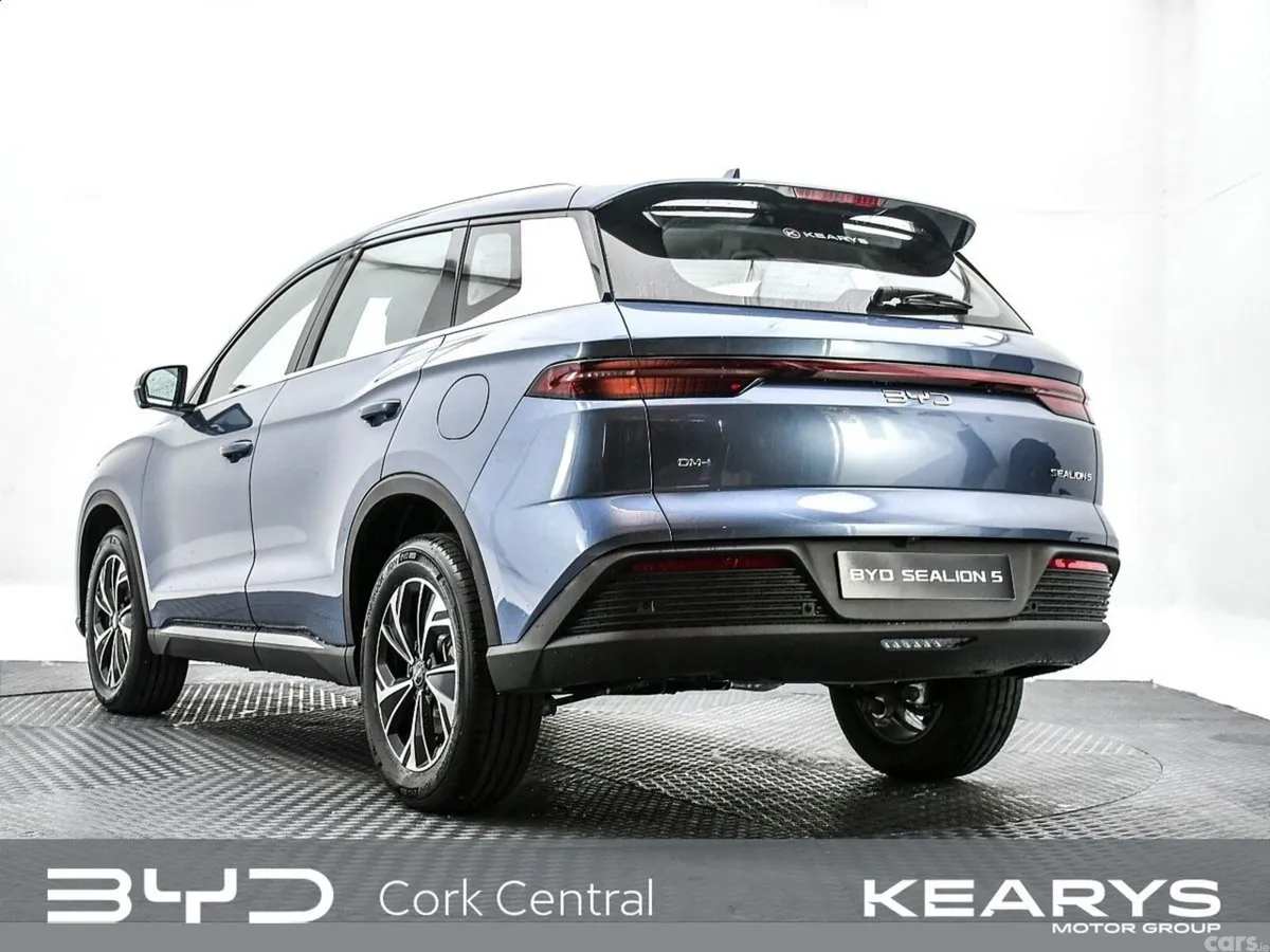 BYD SEALION 5 SUV, Petrol Plug-in Hybrid, 2027, Blue