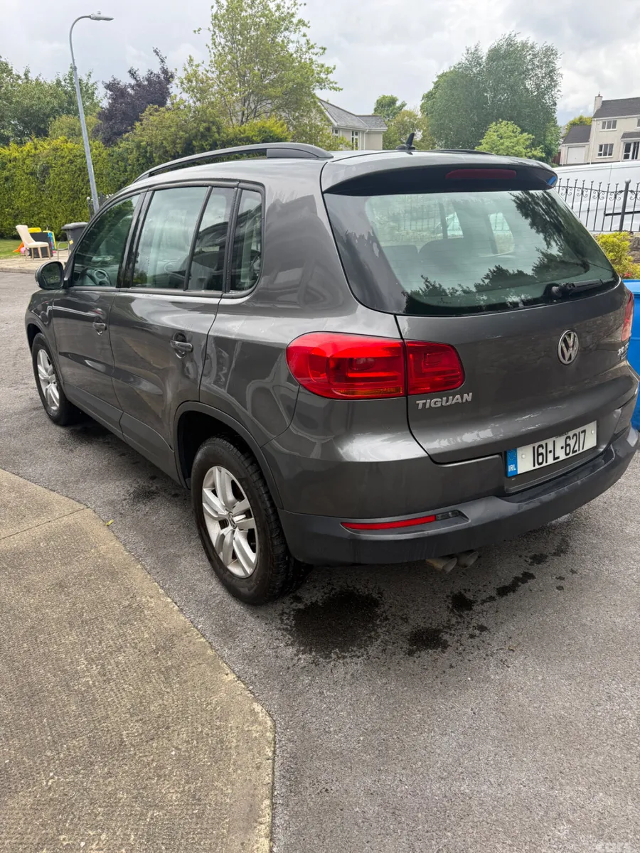 Volkswagen Tiguan SUV, Diesel, 2016, Grey