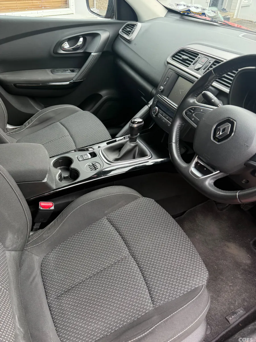Renault Kadjar SUV, Diesel, 2016, Red