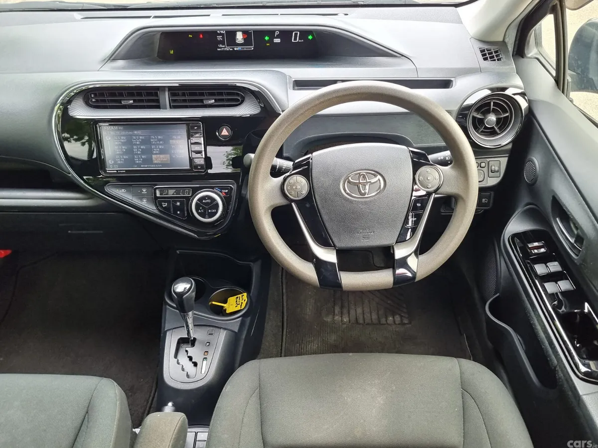 Toyota Aqua Hatchback, Petrol Hybrid, 2019, Blue