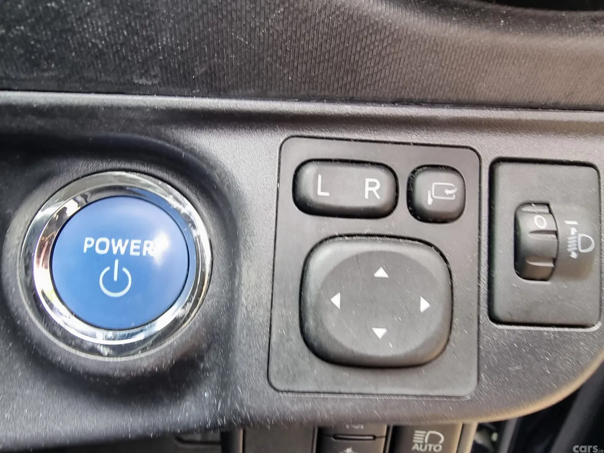 Toyota Aqua Hatchback, Petrol Hybrid, 2019, Blue