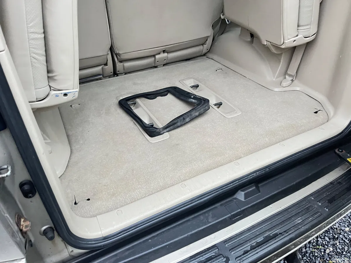 Toyota Land Cruiser SUV, Diesel, 2004, Gold