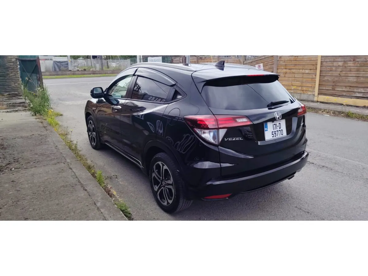 Honda Vezel MPV, Petrol Hybrid, 2017, Black