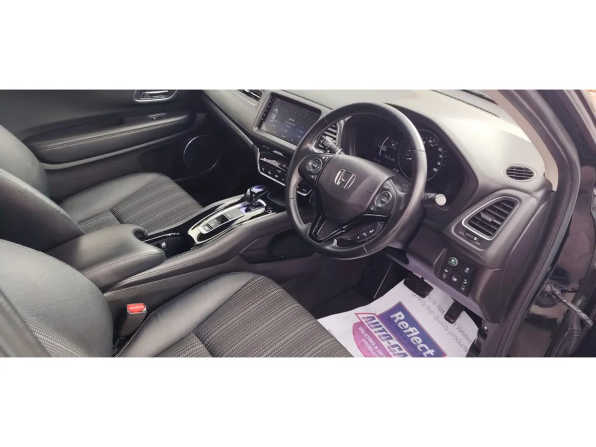 Honda Vezel MPV, Petrol Hybrid, 2017, Black