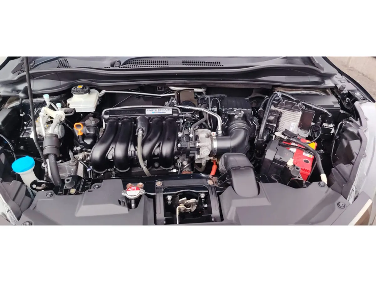 Honda Vezel MPV, Petrol Hybrid, 2017, Black