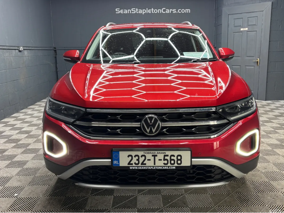 Volkswagen T-Roc SUV, Diesel, 2023, Red