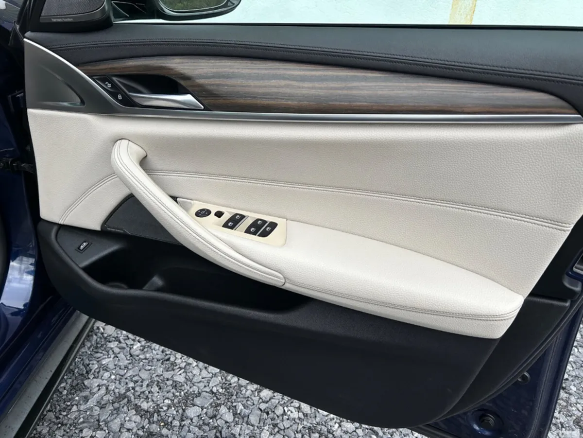 BMW 5-Series Saloon, Diesel, 2019, Blue