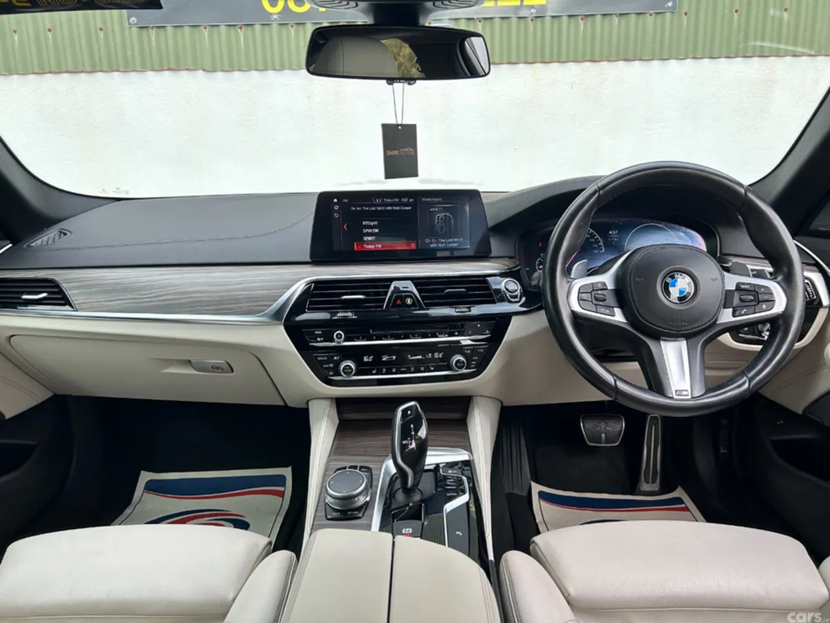 BMW 5-Series Saloon, Diesel, 2019, Blue