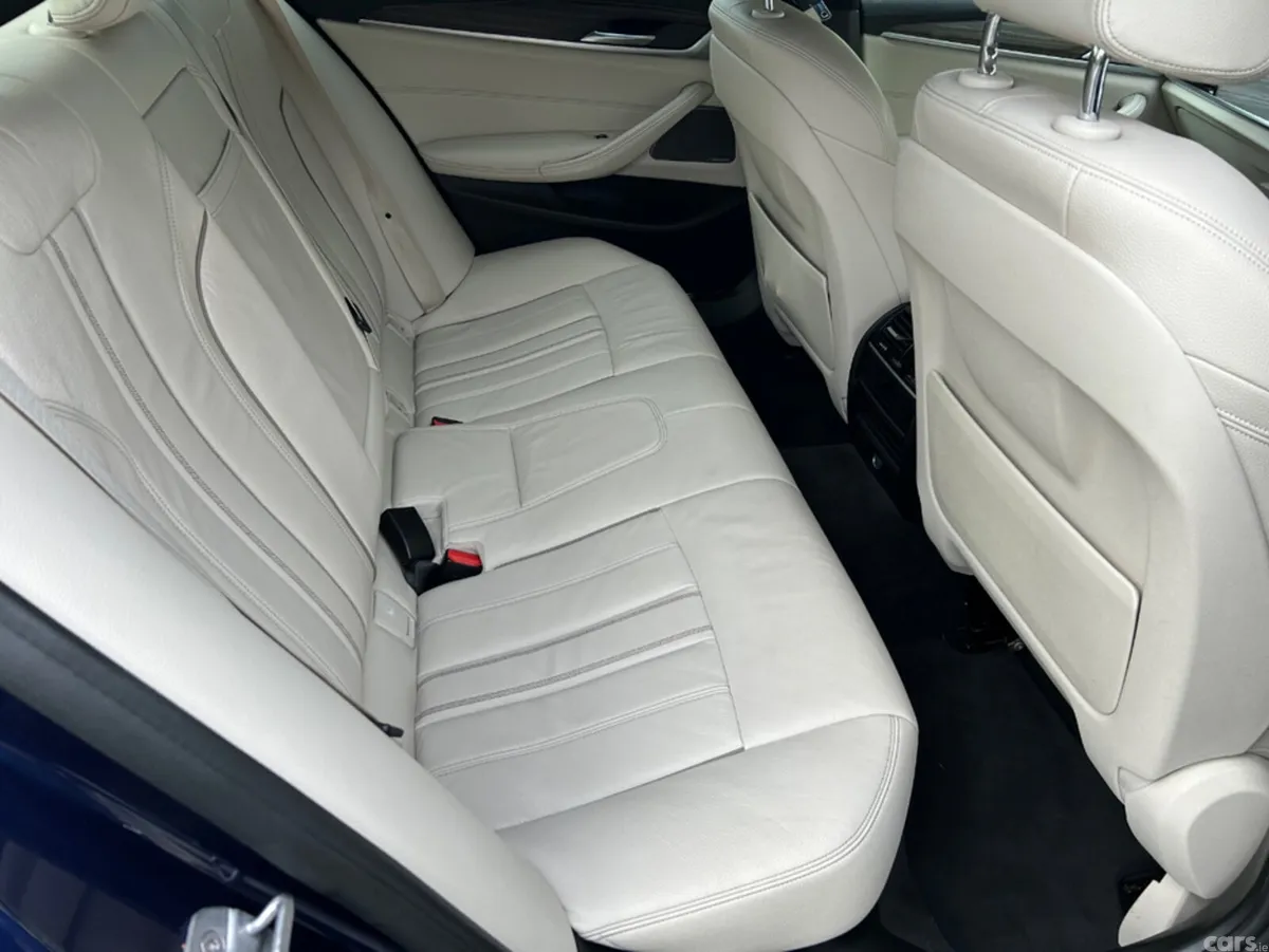 BMW 5-Series Saloon, Diesel, 2019, Blue