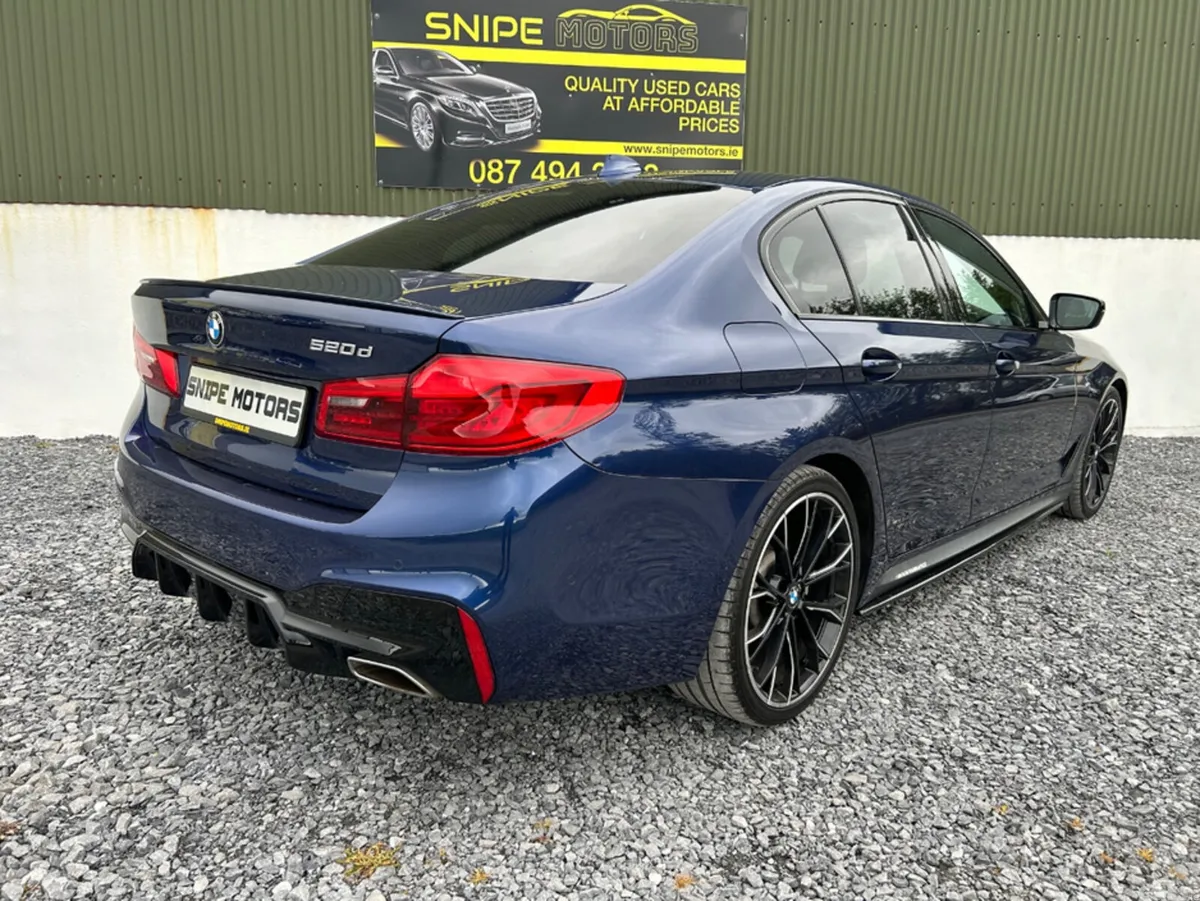 BMW 5-Series Saloon, Diesel, 2019, Blue