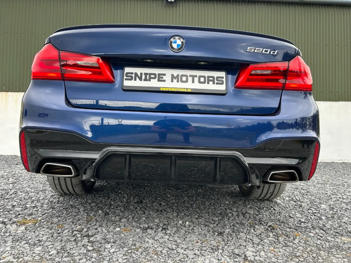BMW 5-Series Saloon, Diesel, 2019, Blue