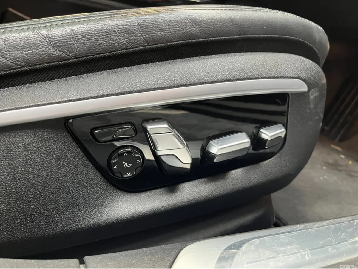 BMW 7-Series Saloon, Petrol Plug-in Hybrid, 2017, White