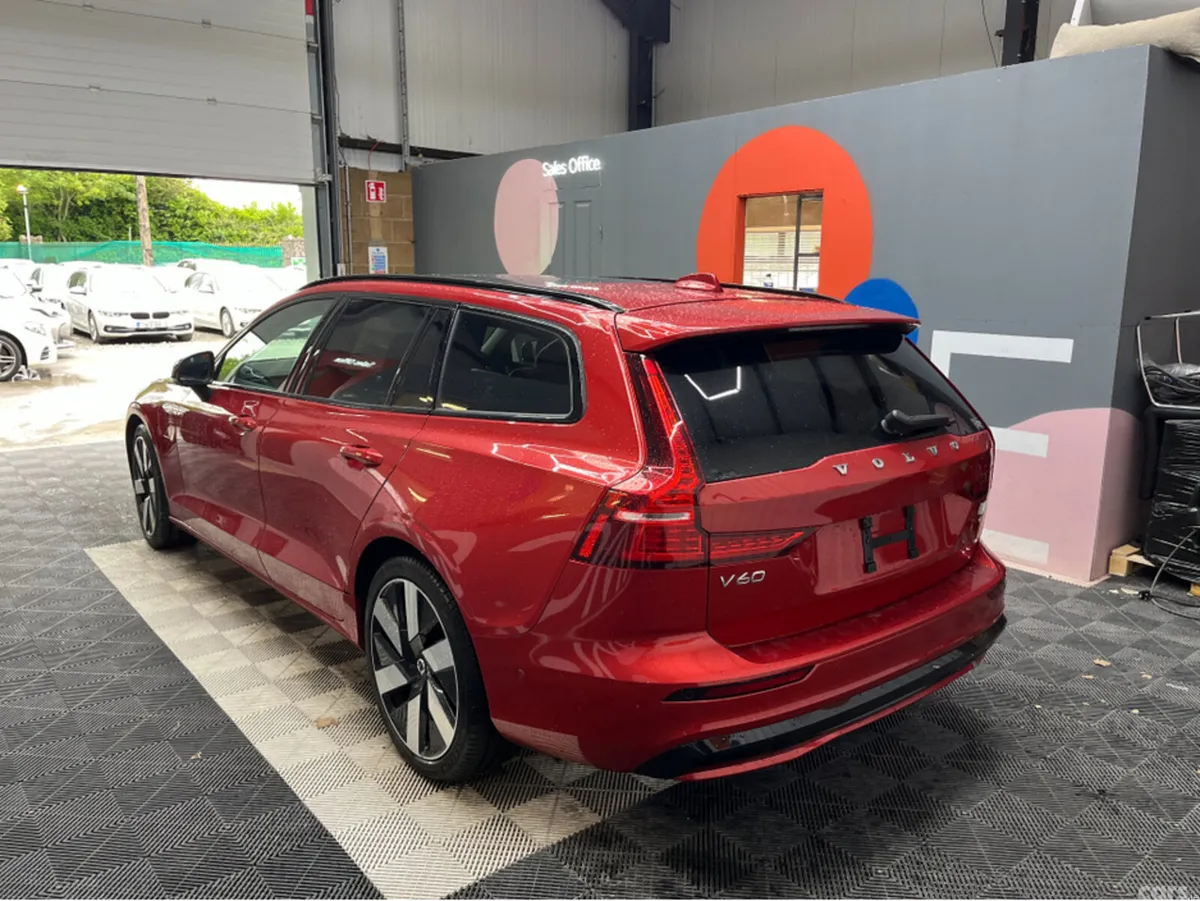Volvo V60 Saloon, Petrol Plug-in Hybrid, 2024, Red