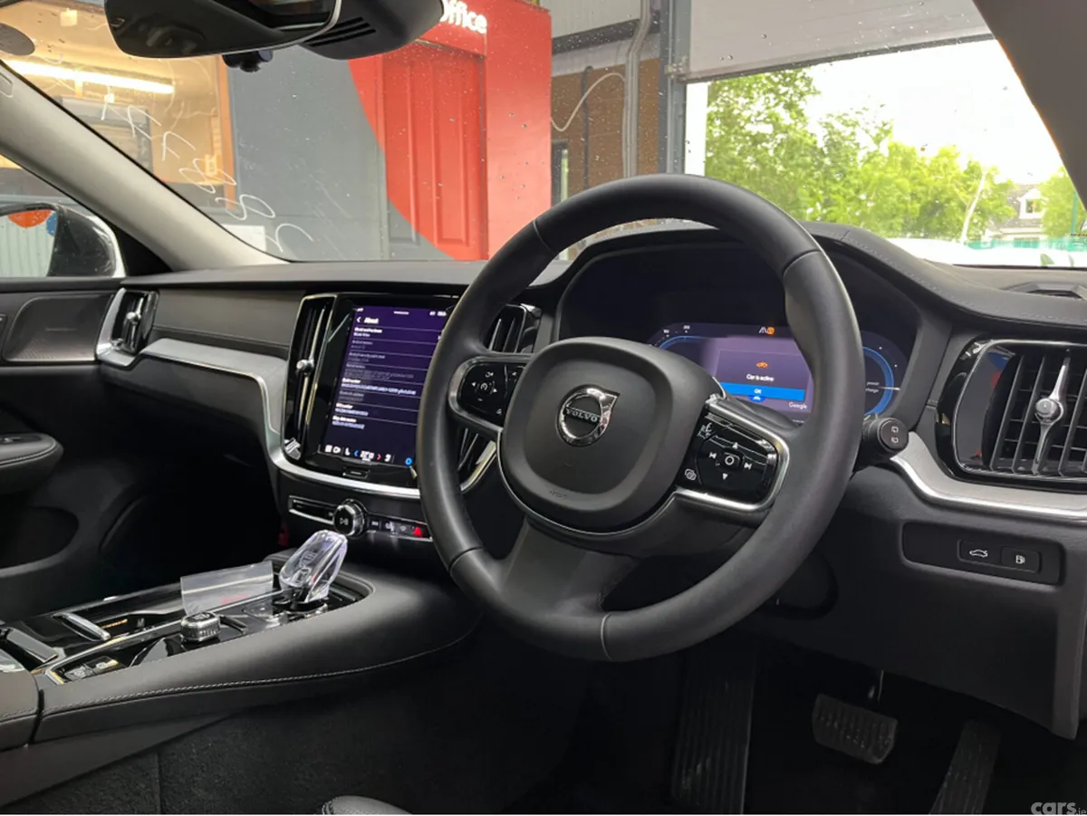 Volvo V60 Saloon, Petrol Plug-in Hybrid, 2024, Red