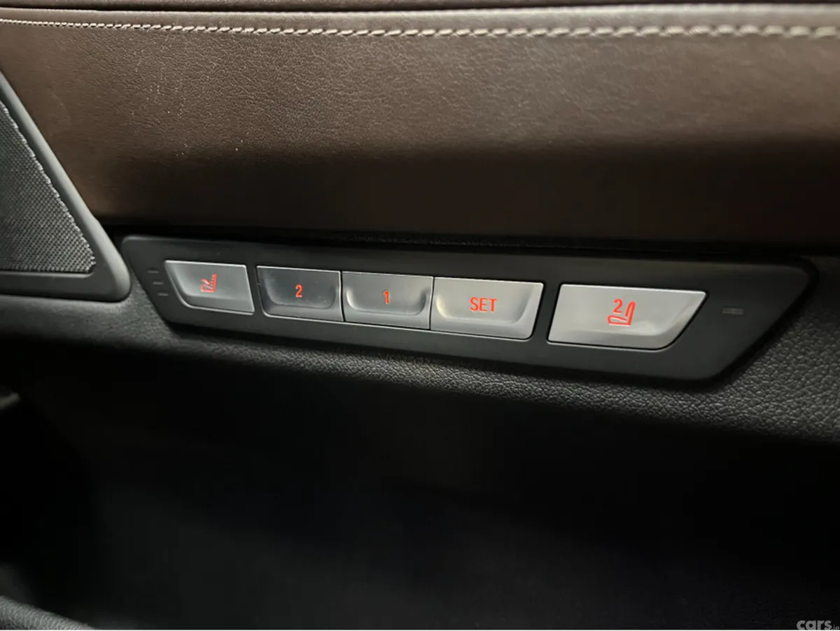 BMW 7-Series Saloon, Petrol Plug-in Hybrid, 2016, White
