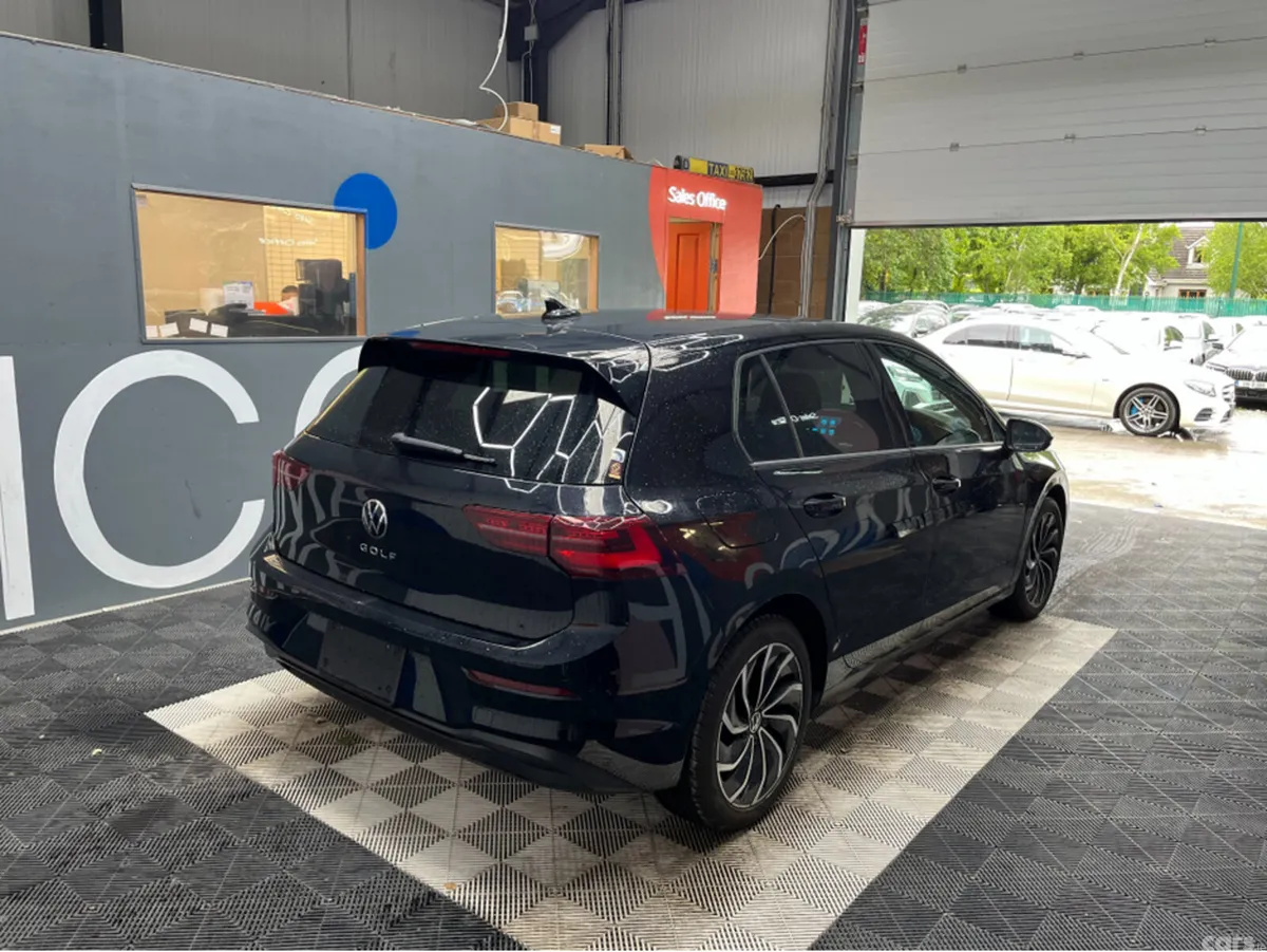 Volkswagen Golf Hatchback, Diesel, 2024, Black