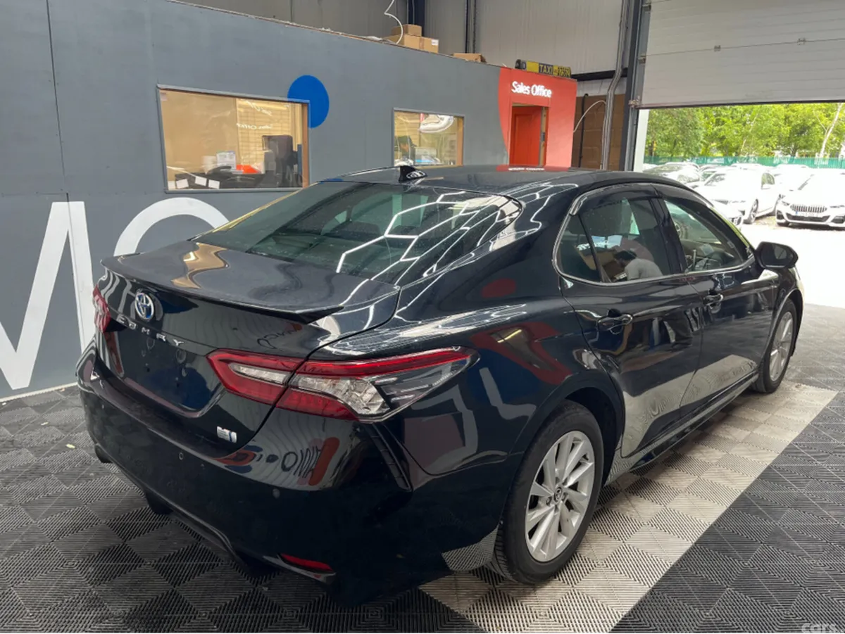 Toyota Camry Saloon, Petrol, 2023, Black