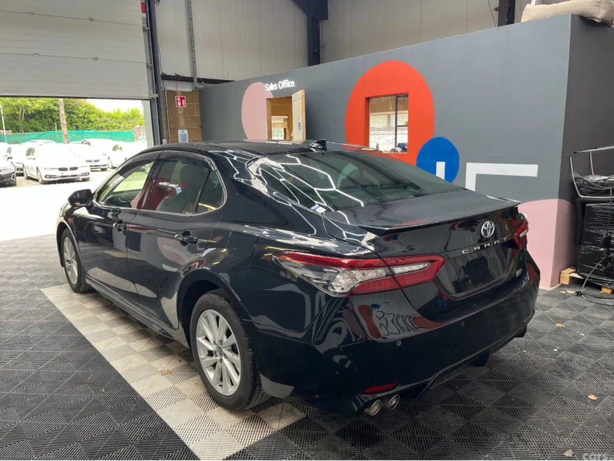 Toyota Camry Saloon, Petrol, 2023, Black