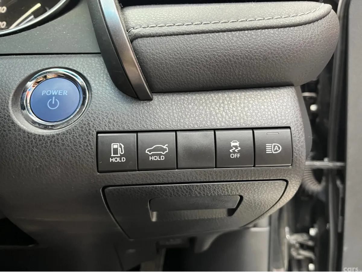 Toyota Camry Saloon, Petrol, 2023, Black