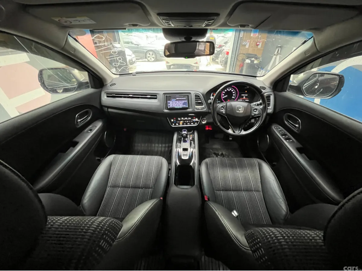 Honda Vezel SUV, Petrol Hybrid, 2018, Black