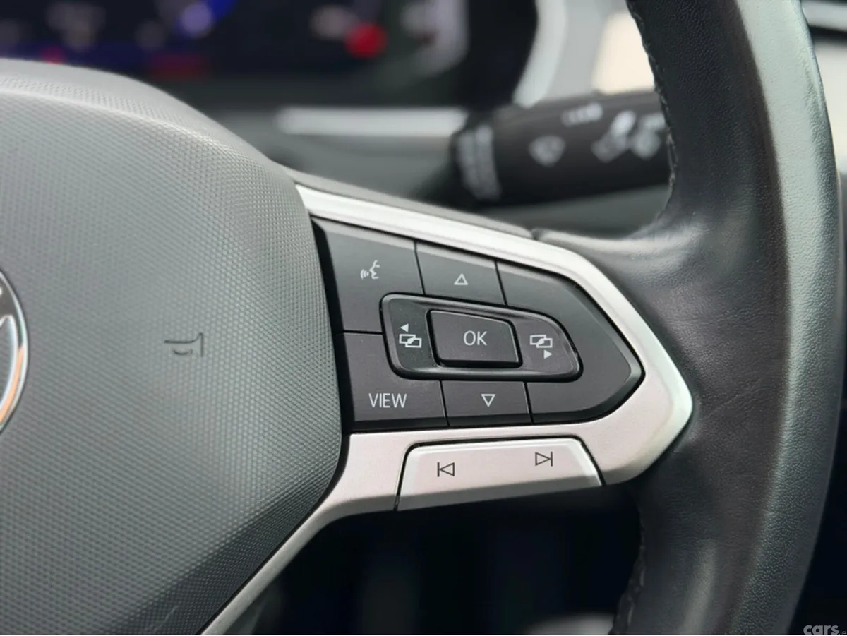 Volkswagen Passat Saloon, Diesel, 2022, White