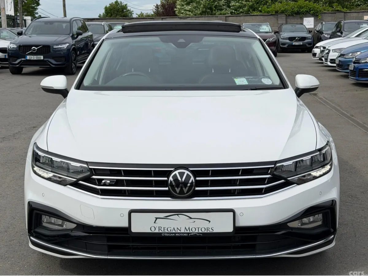Volkswagen Passat Saloon, Diesel, 2022, White