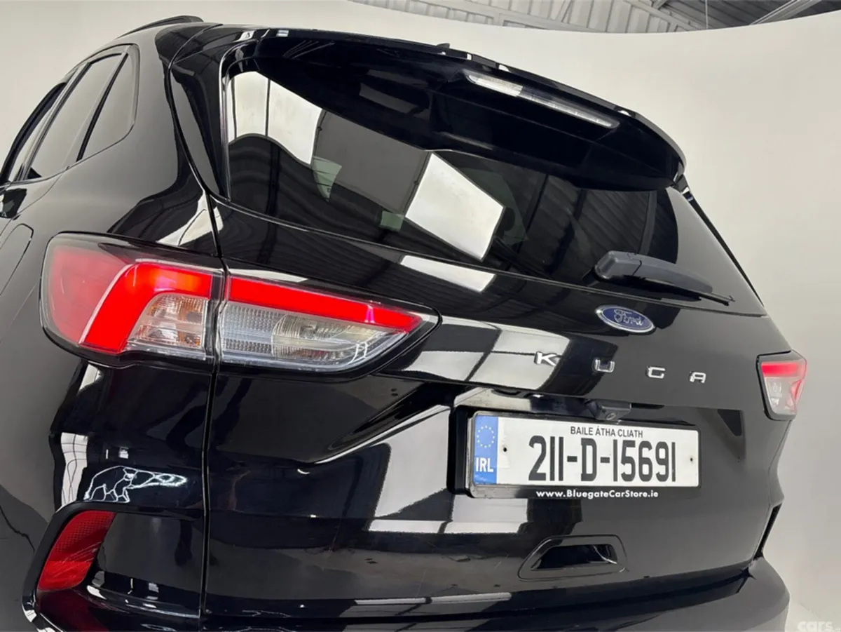 Ford Kuga MPV, Diesel, 2021, Black