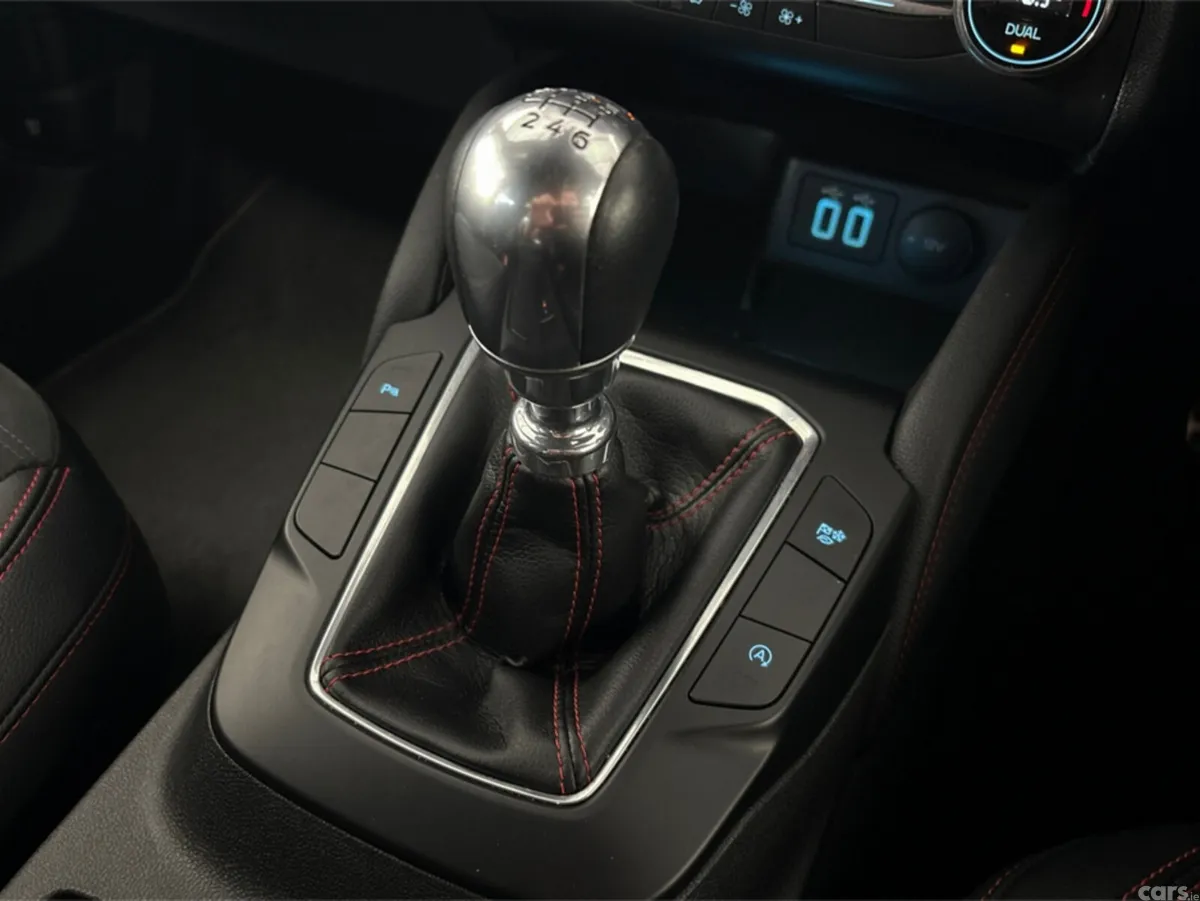 Ford Kuga MPV, Diesel, 2021, Black