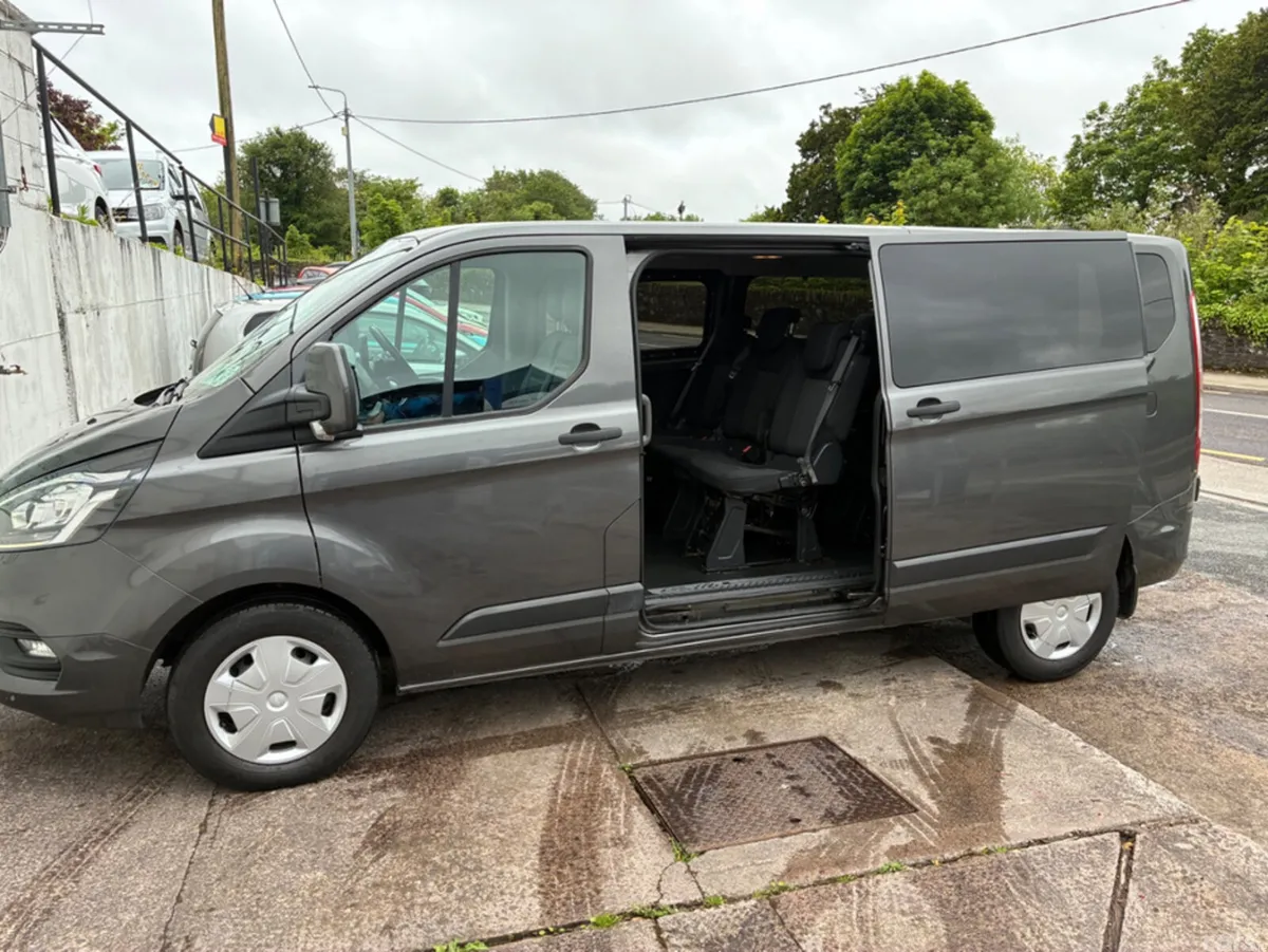 Ford Transit Hatchback, Diesel, 2021, Grey